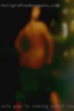 Wife goes to looking nudist club to meet lover near Newman.